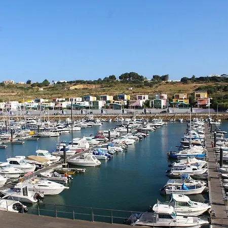 Costa De Ouro T2-marina De Appartement
